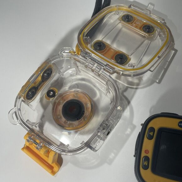 VTech Kidizoom Action Cam Yellow Sports Camera Tested Working Charging Cable - Picture 10 of 10